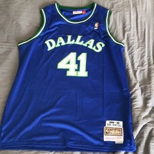 Dallas Mavericks Dirk Nowitzki NBA Jersey XL